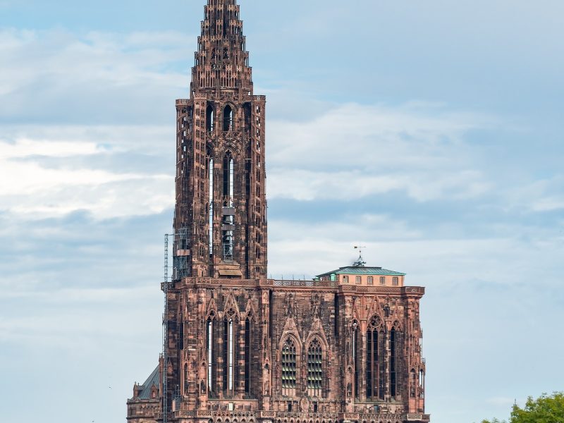 strasbourg-cathedral-7503525_1920